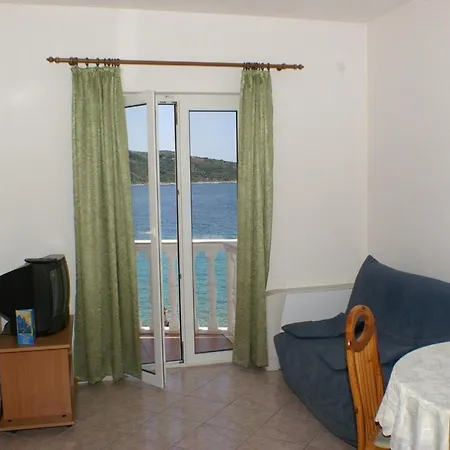 Διαμέρισμα Apartments By The Sea Primosten - 4177 *