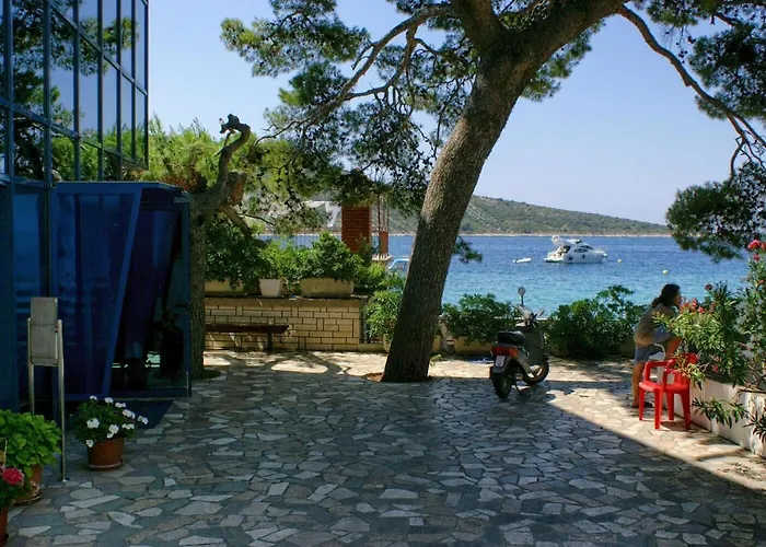 Apartments By The Sea Primosten - 4177 * Primosten