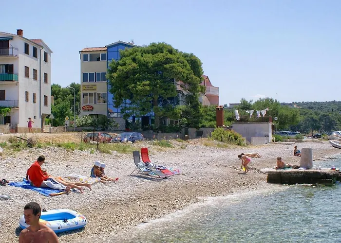 Apartments By The Sea Primosten - 4177 Apartment Primosten